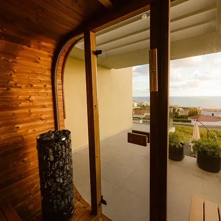 Swellnest Pensión 4*