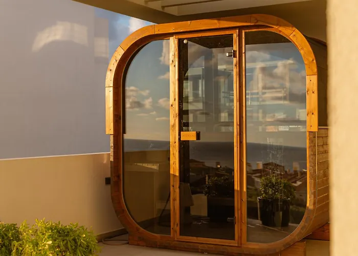 Swellnest 4* エリセイラ